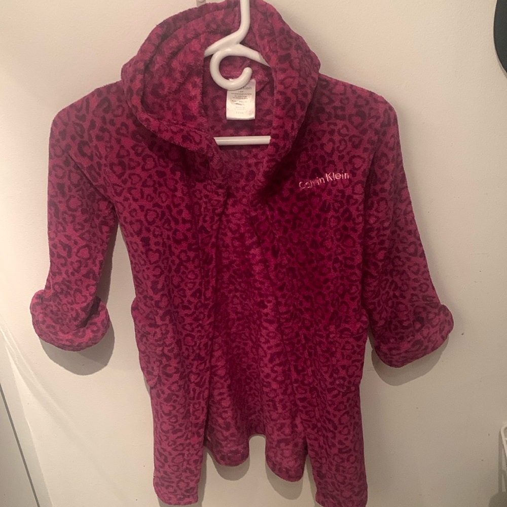 Super Stylish Cute Calvin Klein Fluffy Pink Bath Robe Hoodie SZ Small Girl 🔥